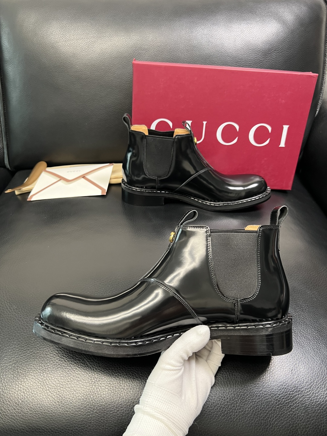 Gucci 高品质 顶级工艺品 古奇 皮鞋系列专柜同步 原厂配置，意大利进口原版牛皮，进口水染牛里 ，鞋