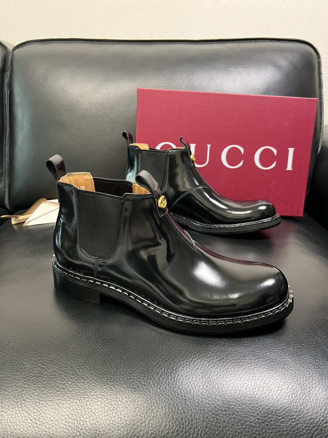 Gucci 高品质 顶级工艺品 古奇 皮鞋系列专柜同步 原厂配置，意大利进口原版牛皮，进口水染牛里 ，鞋