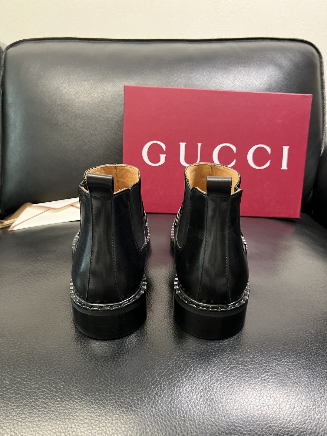 Gucci 高品质 顶级工艺品 古奇 皮鞋系列专柜同步 原厂配置，意大利进口原版牛皮，进口水染牛里 ，鞋