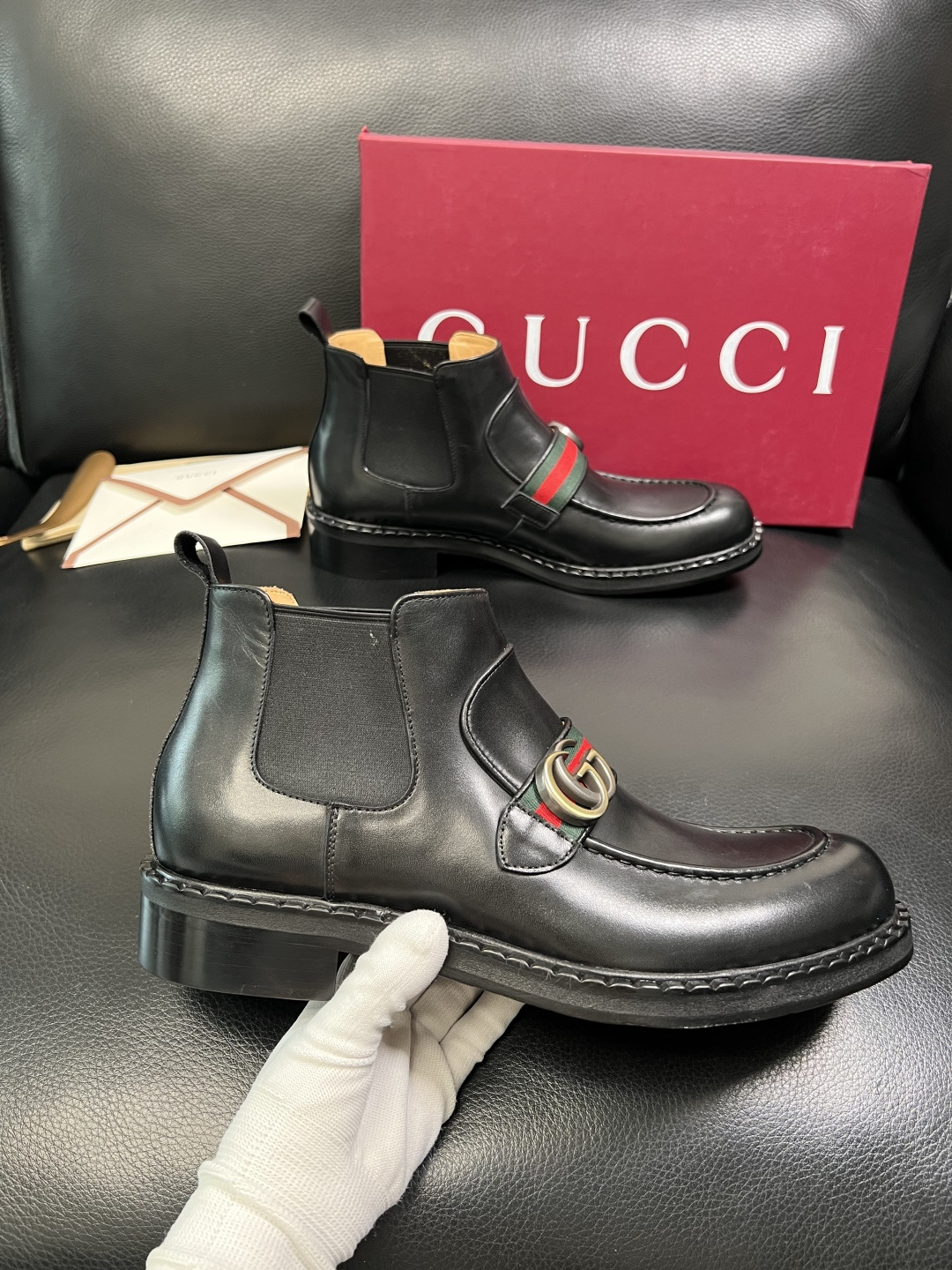 Gucci 高品质 顶级工艺品 古奇 皮鞋系列专柜同步 原厂配置，意大利进口原版牛皮，进口水染牛里 ，鞋