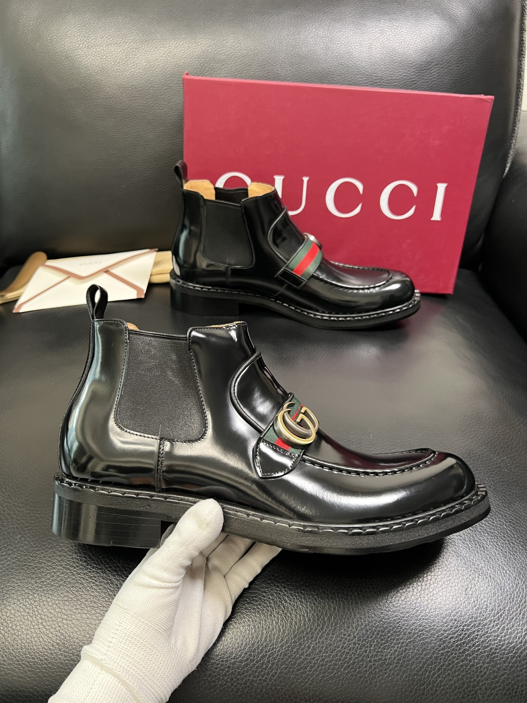 Gucci 高品质 顶级工艺品 古奇 皮鞋系列专柜同步 原厂配置，意大利进口原版牛皮，进口水染牛里 ，鞋