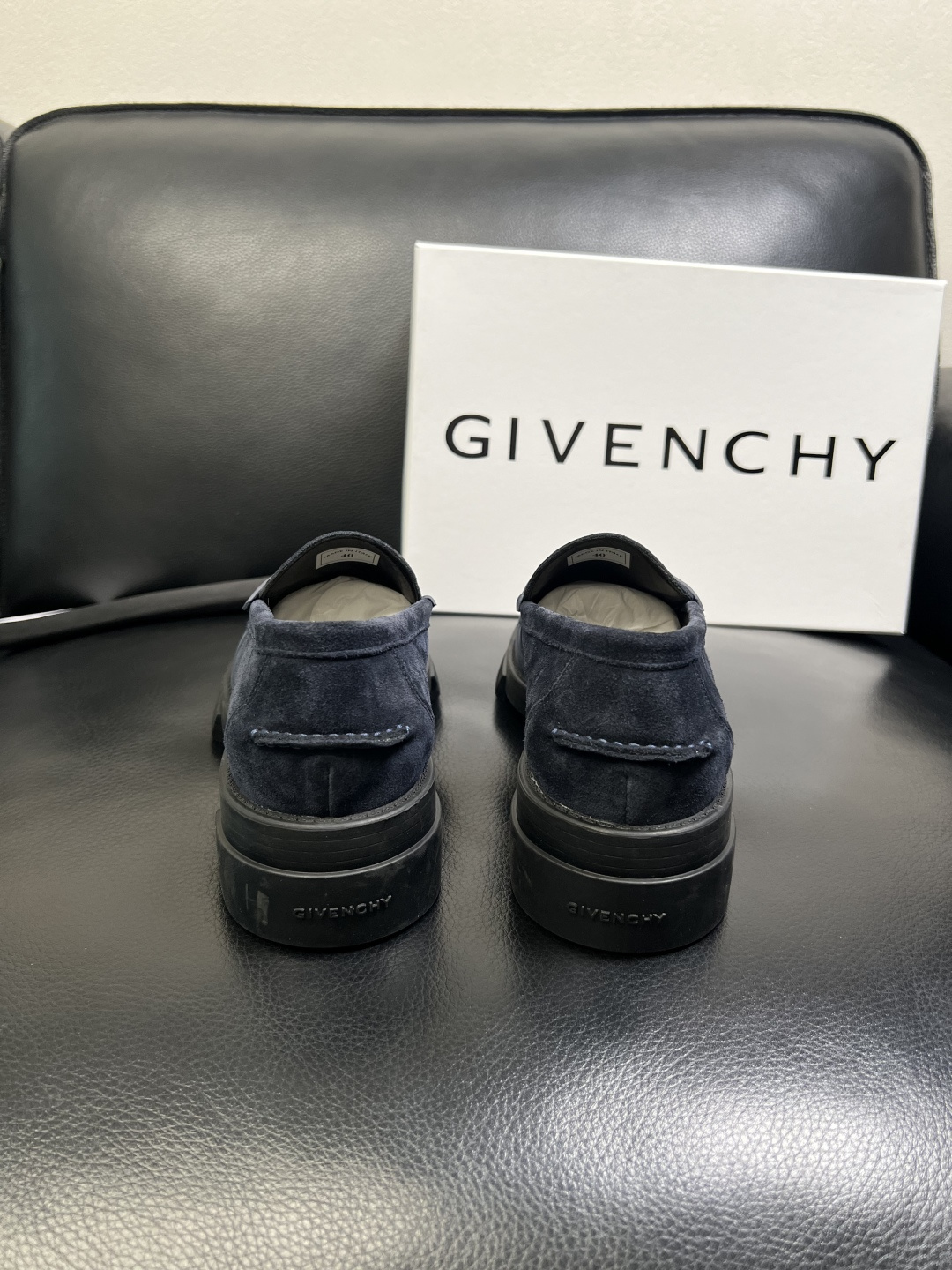 Givenchy 高品质 顶级工艺品 纪梵希 专柜同步原厂配置，意大利进口牛皮搭配网布面料，全鞋配件私模