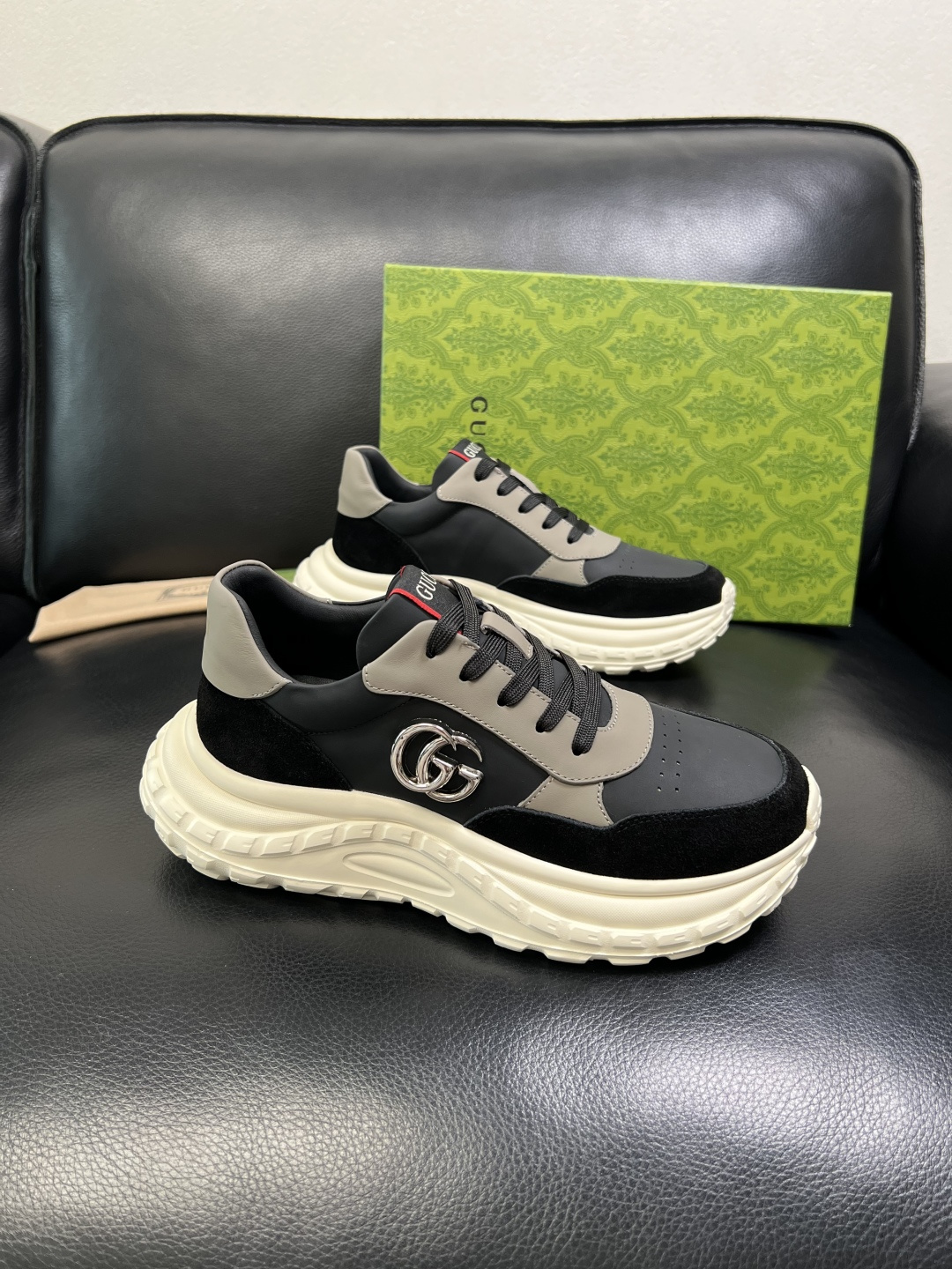 Gucci 高品质 顶级工艺品 古奇 专柜新款原厂配置，意大利进口牛皮搭配印花面料，进口牛皮内里垫，透气