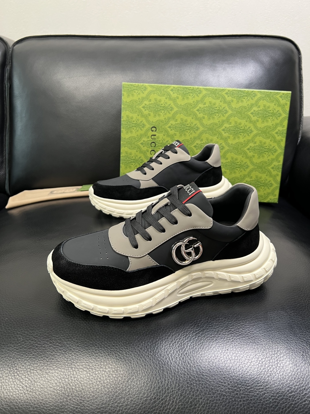 Gucci 高品质 顶级工艺品 古奇 专柜新款原厂配置，意大利进口牛皮搭配印花面料，进口牛皮内里垫，透气