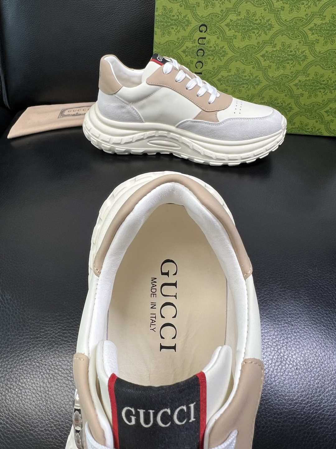 Gucci 高品质 顶级工艺品 古奇 专柜新款原厂配置，意大利进口牛皮搭配印花面料，进口牛皮内里垫，透气