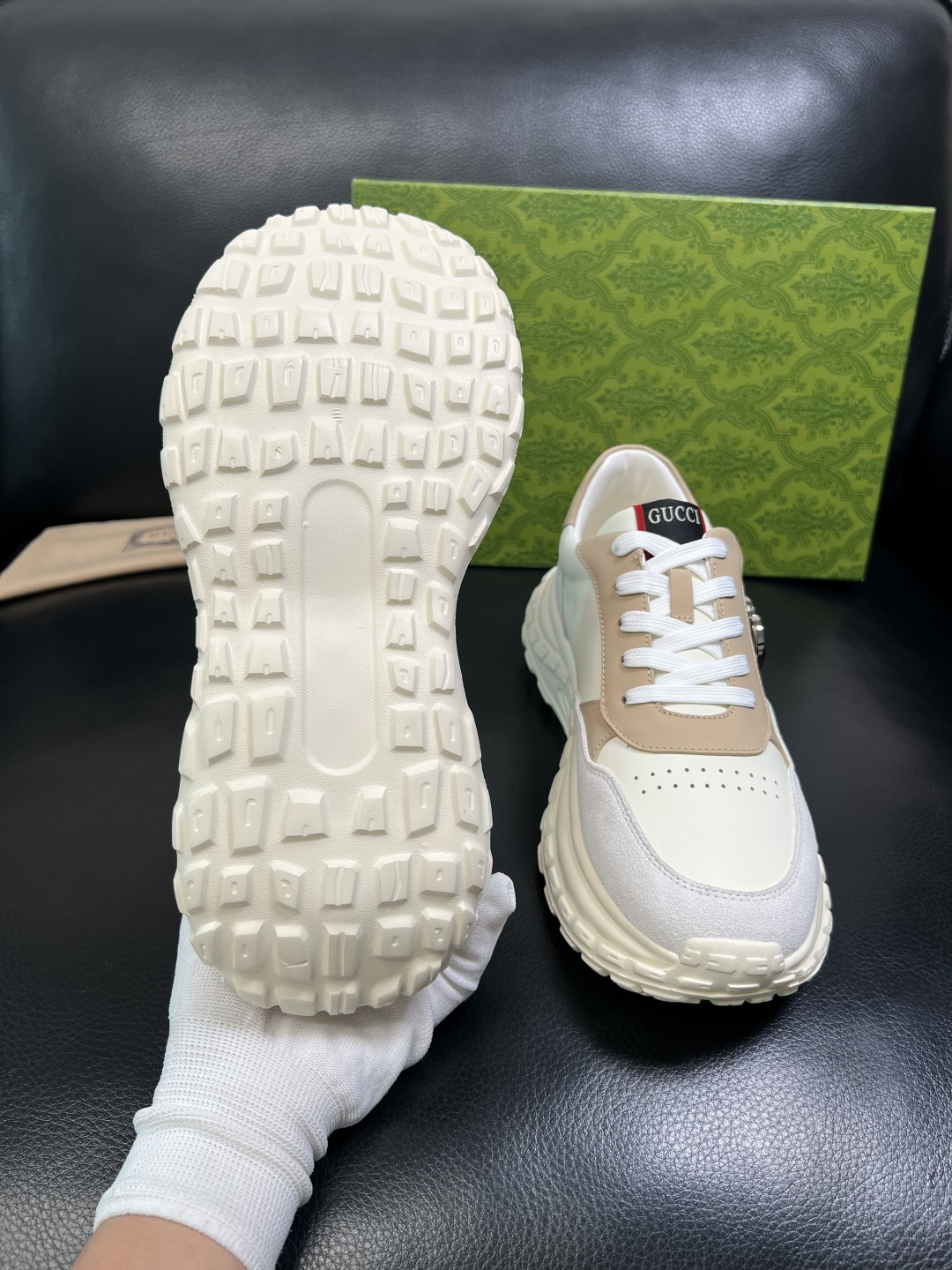 Gucci 高品质 顶级工艺品 古奇 专柜新款原厂配置，意大利进口牛皮搭配印花面料，进口牛皮内里垫，透气