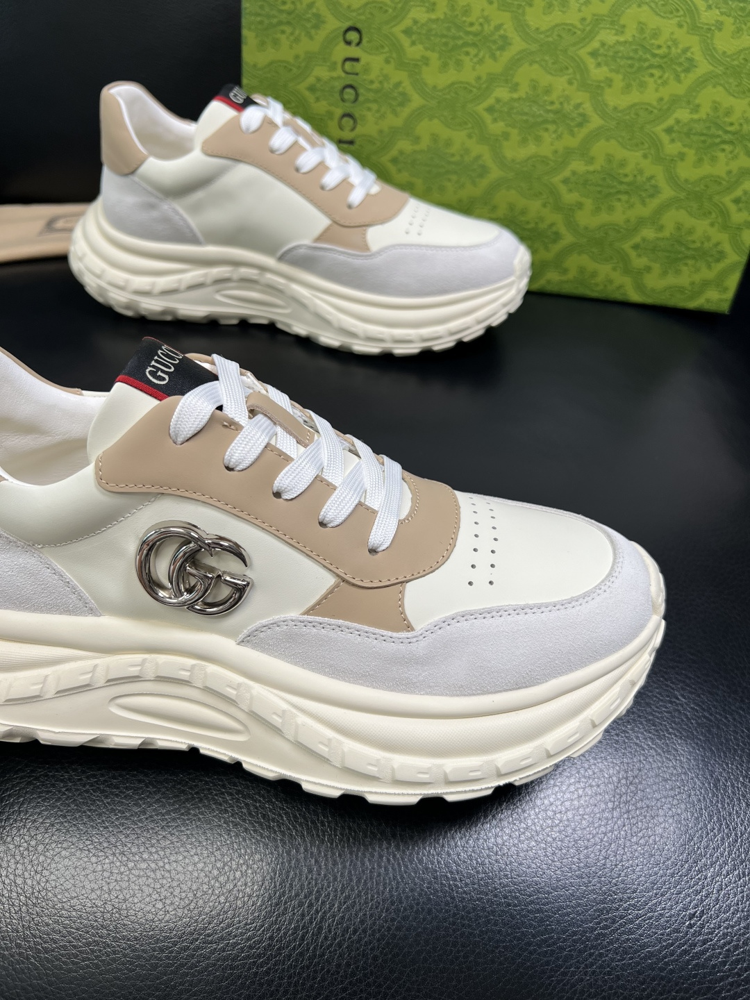 Gucci 高品质 顶级工艺品 古奇 专柜新款原厂配置，意大利进口牛皮搭配印花面料，进口牛皮内里垫，透气