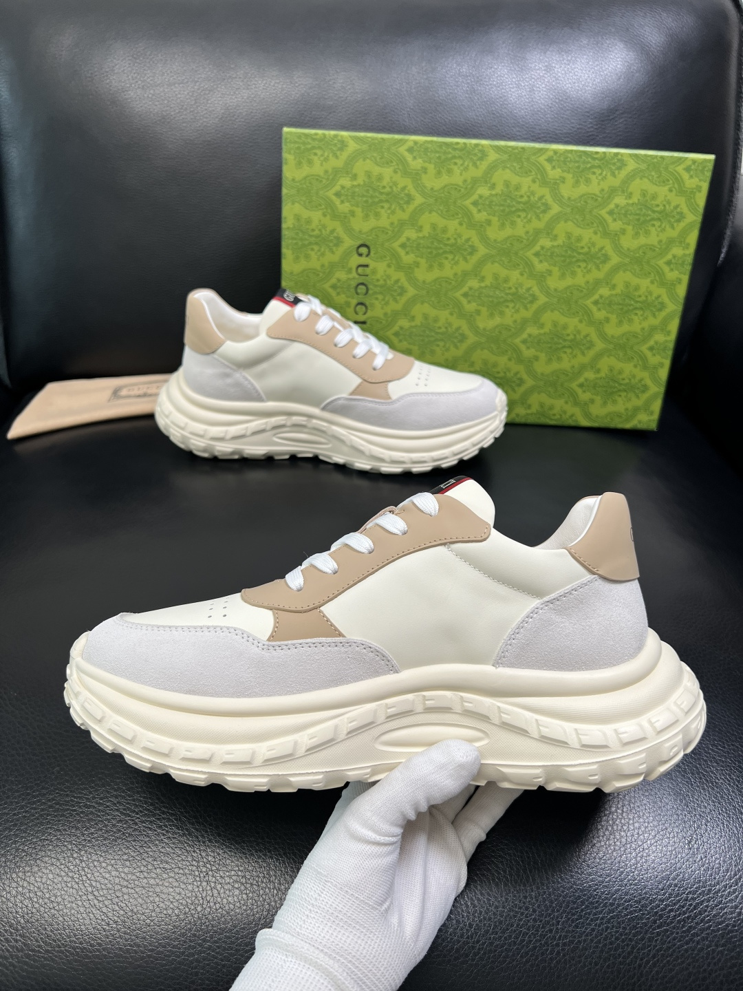 Gucci 高品质 顶级工艺品 古奇 专柜新款原厂配置，意大利进口牛皮搭配印花面料，进口牛皮内里垫，透气