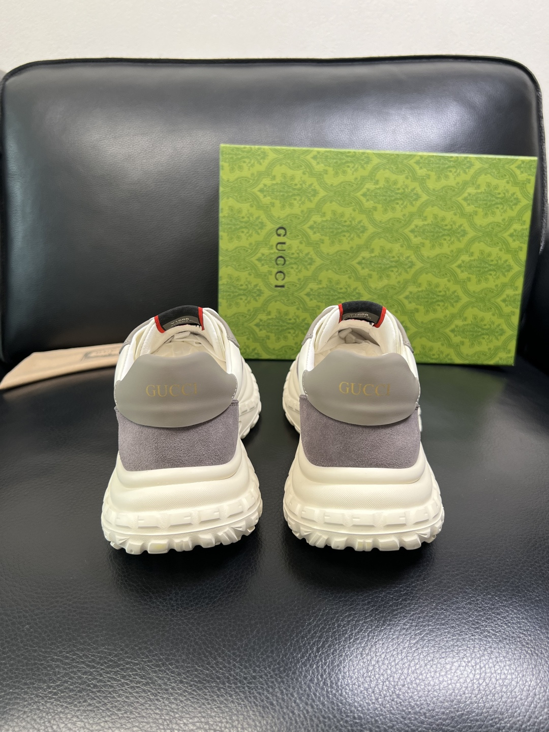 Gucci 高品质 顶级工艺品 古奇 专柜新款原厂配置，意大利进口牛皮搭配印花面料，进口牛皮内里垫，透气