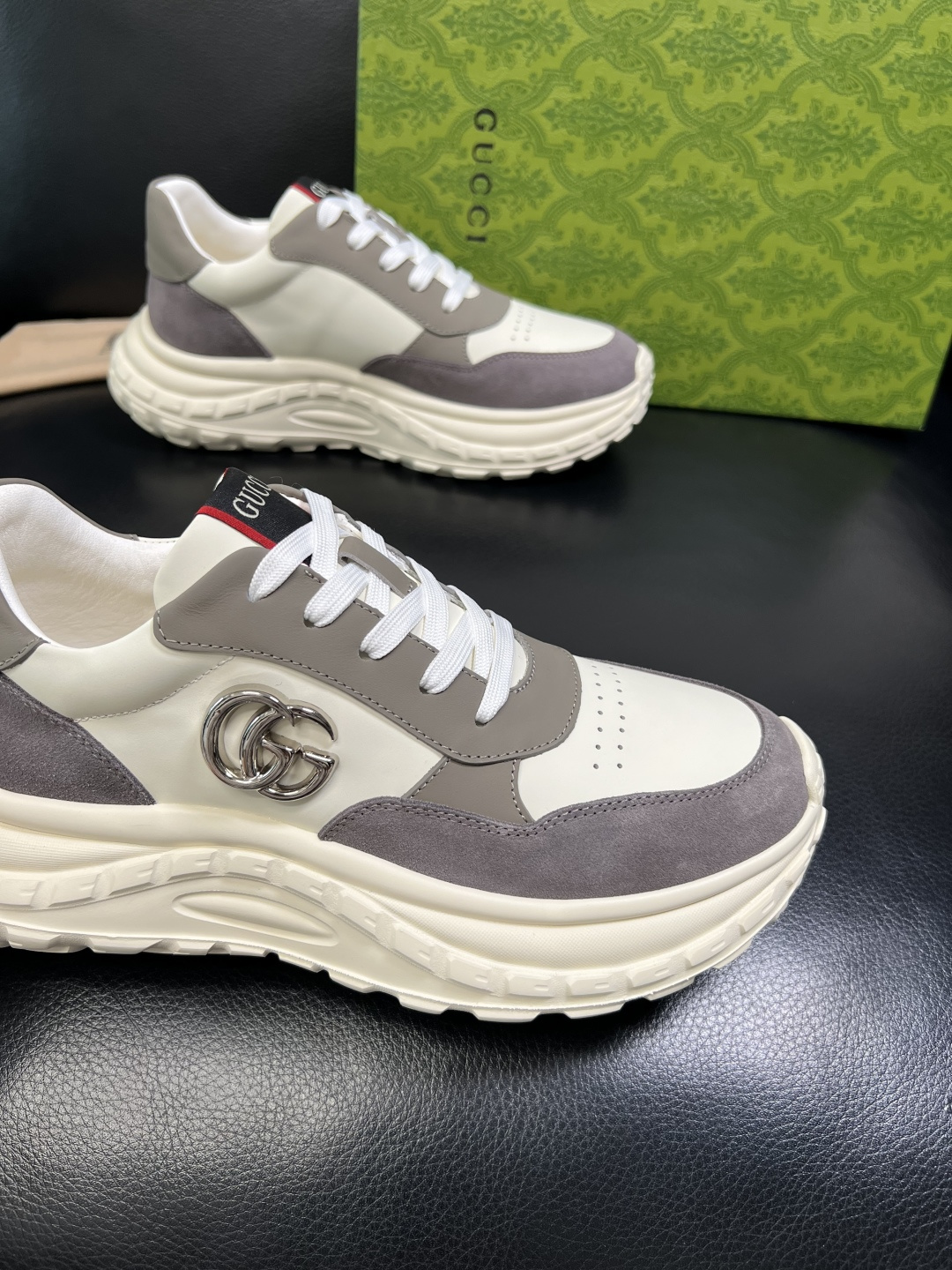 Gucci 高品质 顶级工艺品 古奇 专柜新款原厂配置，意大利进口牛皮搭配印花面料，进口牛皮内里垫，透气