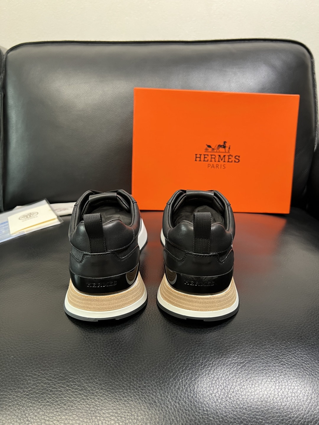 Hermes 顶级工艺品 爱马仕 专柜同步 原厂配置，意大利进口原版牛皮面料，高品质拼接工艺，全进口水染