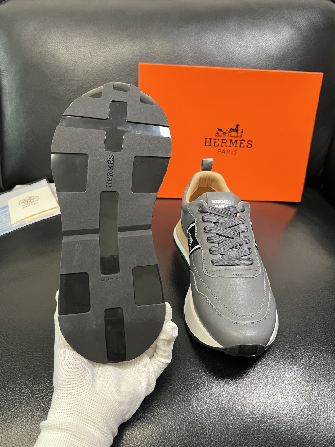 Hermes 顶级工艺品 爱马仕 专柜同步 原厂配置，意大利进口原版牛皮面料，高品质拼接工艺，全进口水染