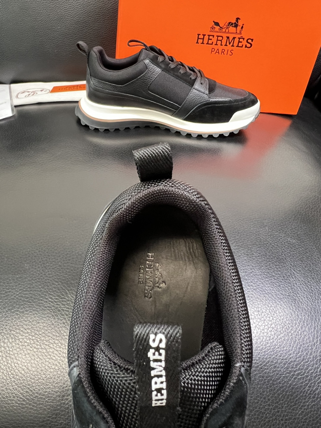 Hermes 顶级工艺品 爱马仕 专柜同步 原厂配置，意大利进口原版牛皮面料，高品质拼接工艺，全进口水染