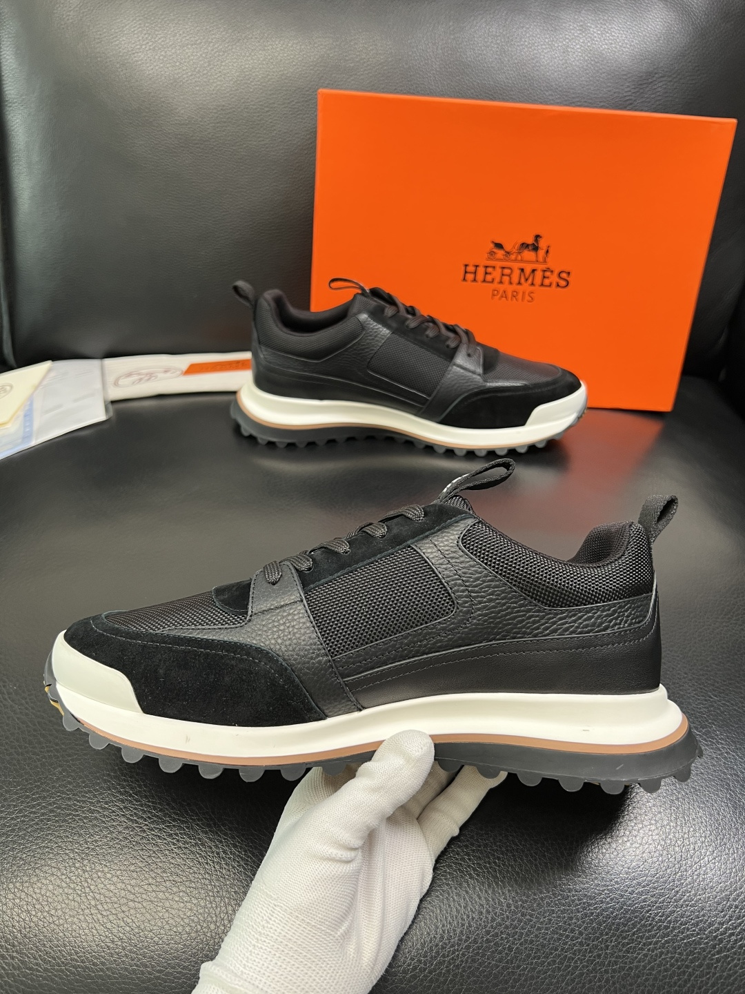 Hermes 顶级工艺品 爱马仕 专柜同步 原厂配置，意大利进口原版牛皮面料，高品质拼接工艺，全进口水染