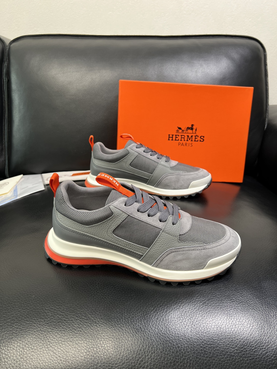 Hermes 顶级工艺品 爱马仕 专柜同步 原厂配置，意大利进口原版牛皮面料，高品质拼接工艺，全进口水染