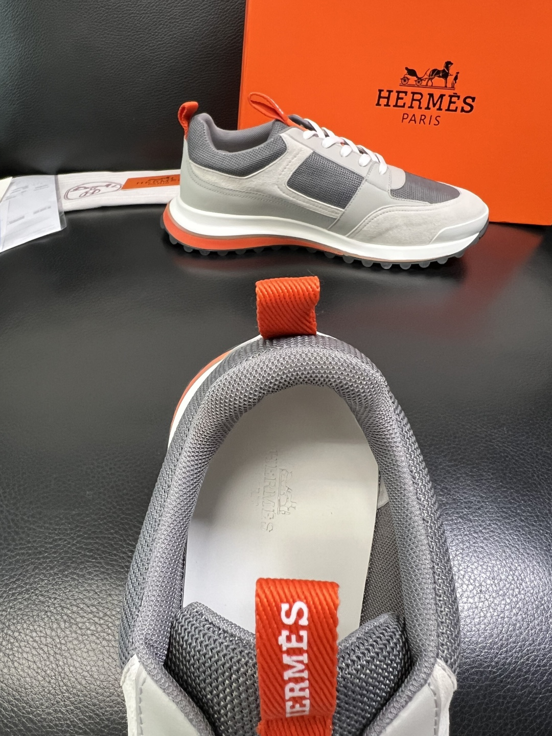 Hermes 顶级工艺品 爱马仕 专柜同步 原厂配置，意大利进口原版牛皮面料，高品质拼接工艺，全进口水染