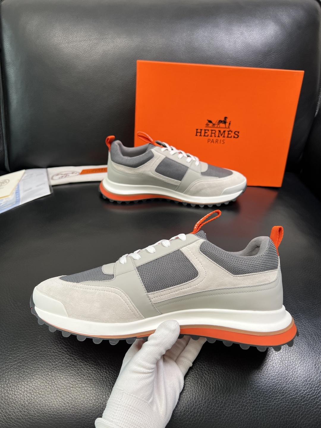 Hermes 顶级工艺品 爱马仕 专柜同步 原厂配置，意大利进口原版牛皮面料，高品质拼接工艺，全进口水染