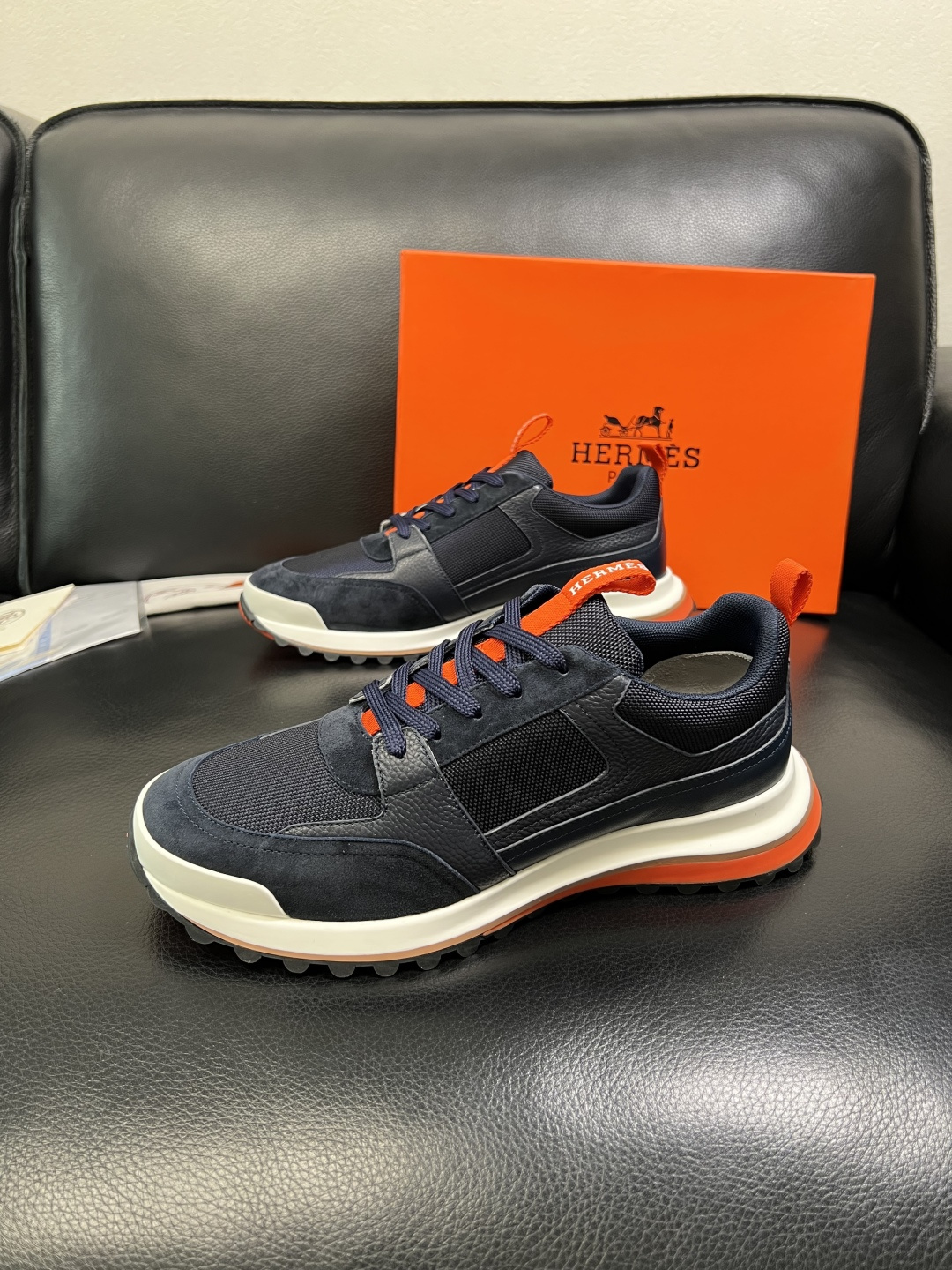 Hermes 顶级工艺品 爱马仕 专柜同步 原厂配置，意大利进口原版牛皮面料，高品质拼接工艺，全进口水染