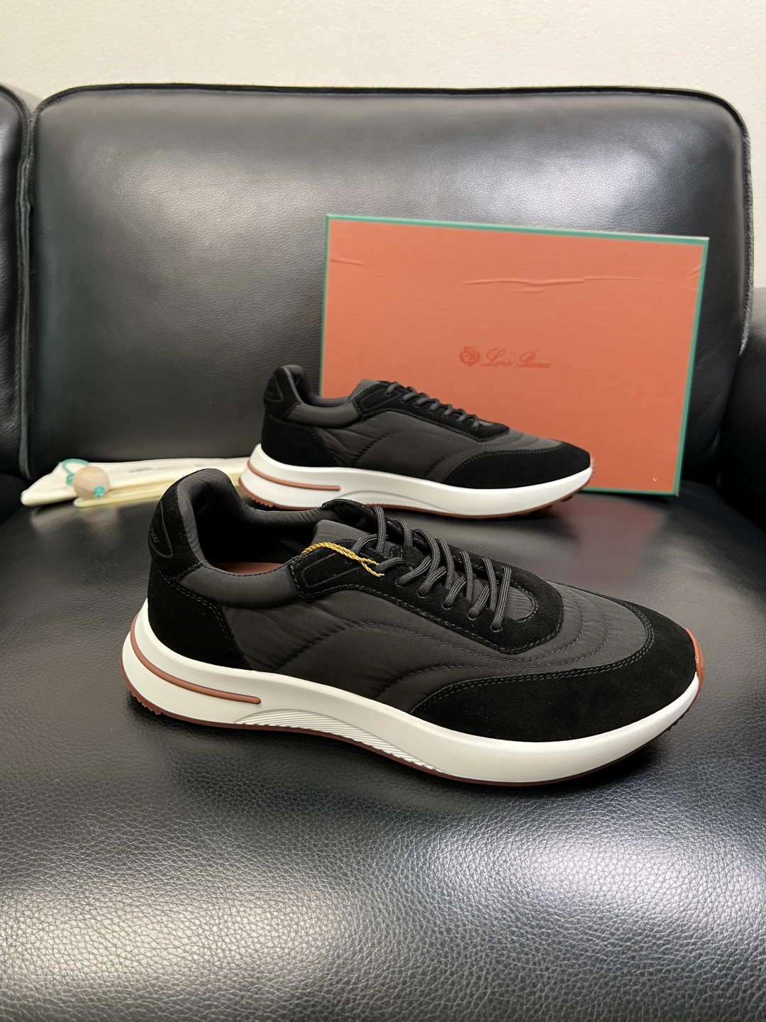 Loro Piana 高品质 顶级工艺品 诺悠翩雅 新品专柜同步原厂配置，鞋面意大利进口牛皮面料，高品质