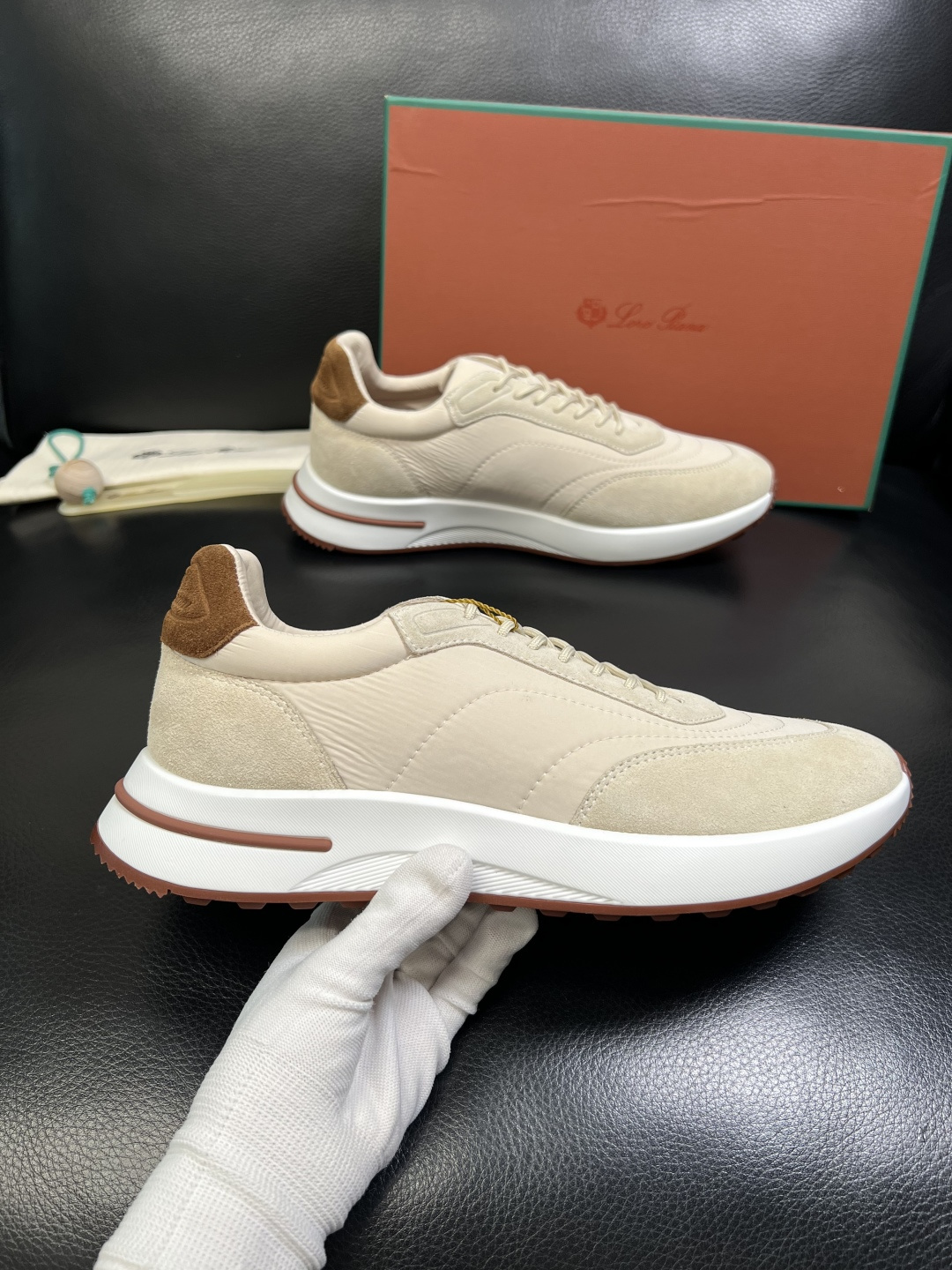 Loro Piana 高品质 顶级工艺品 诺悠翩雅 新品专柜同步原厂配置，鞋面意大利进口牛皮面料，高品质