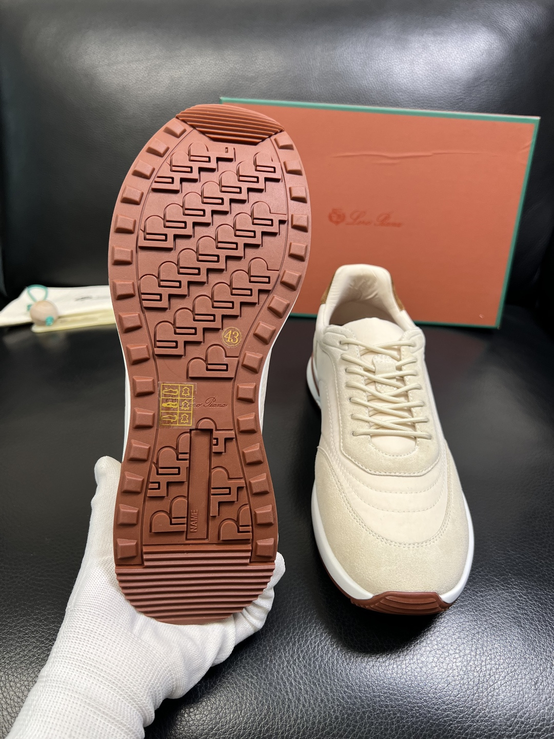 Loro Piana 高品质 顶级工艺品 诺悠翩雅 新品专柜同步原厂配置，鞋面意大利进口牛皮面料，高品质