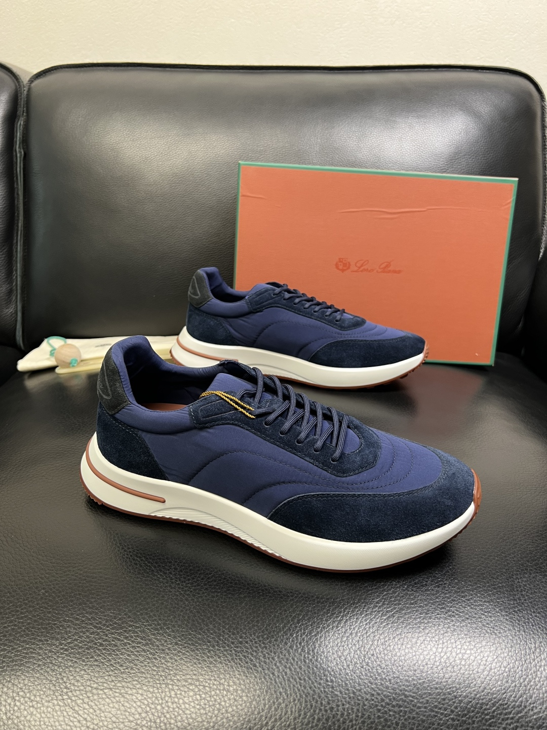 Loro Piana 高品质 顶级工艺品 诺悠翩雅 新品专柜同步原厂配置，鞋面意大利进口牛皮面料，高品质