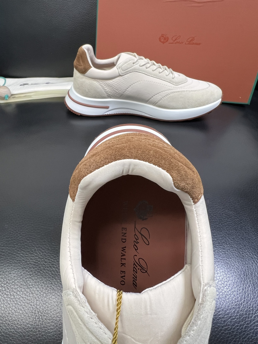 Loro Piana 高品质 顶级工艺品 诺悠翩雅 新品专柜同步原厂配置，鞋面意大利进口牛皮面料，高品质