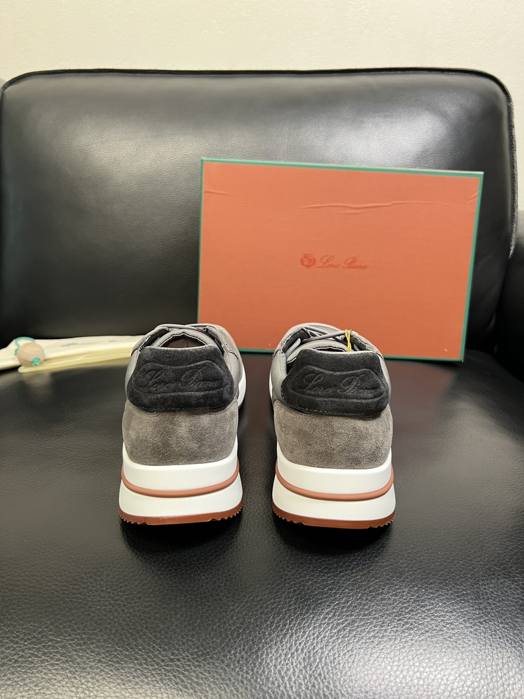 Loro Piana 高品质 顶级工艺品 诺悠翩雅 新品专柜同步原厂配置，鞋面意大利进口牛皮面料，高品质