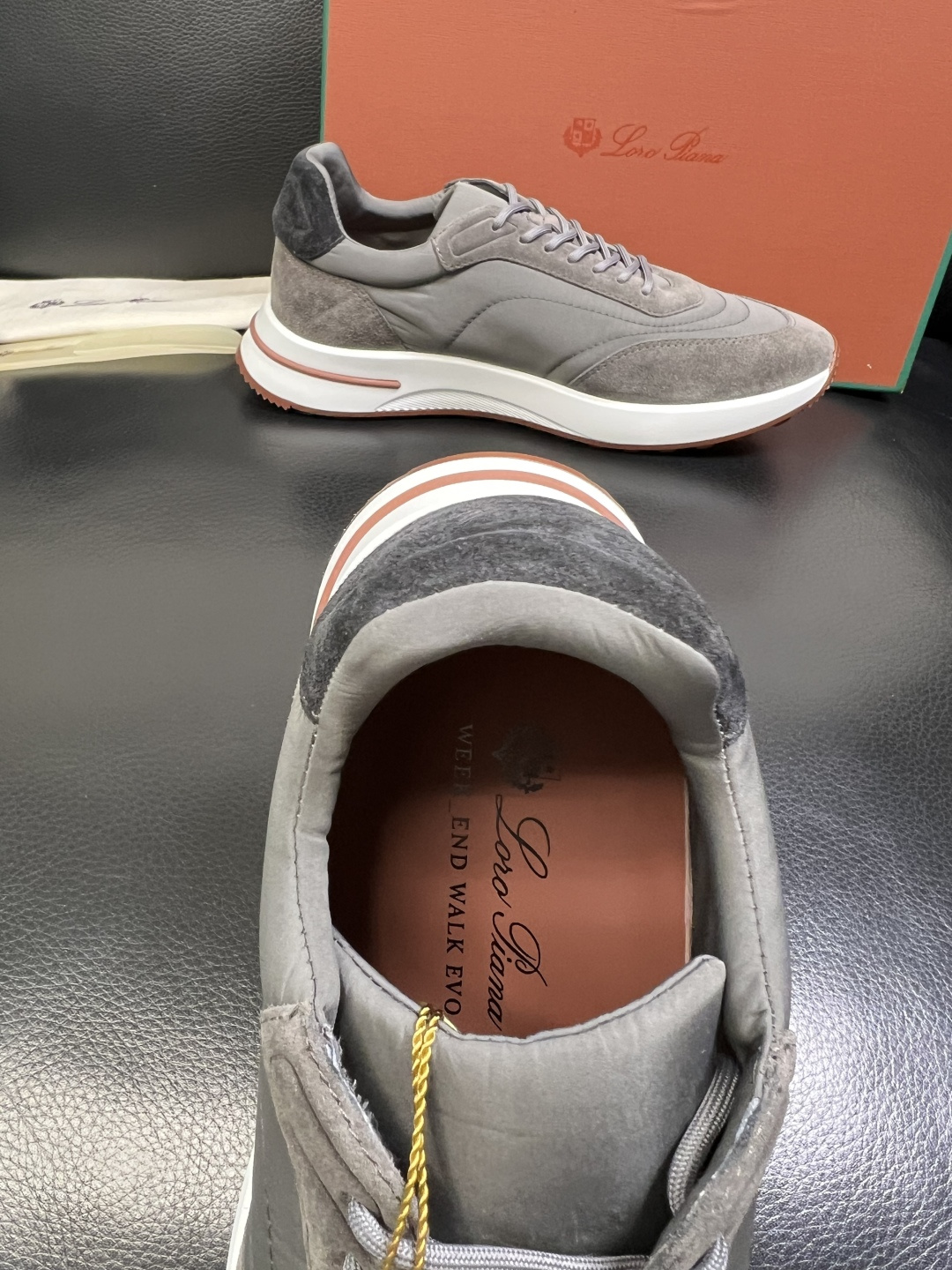 Loro Piana 高品质 顶级工艺品 诺悠翩雅 新品专柜同步原厂配置，鞋面意大利进口牛皮面料，高品质