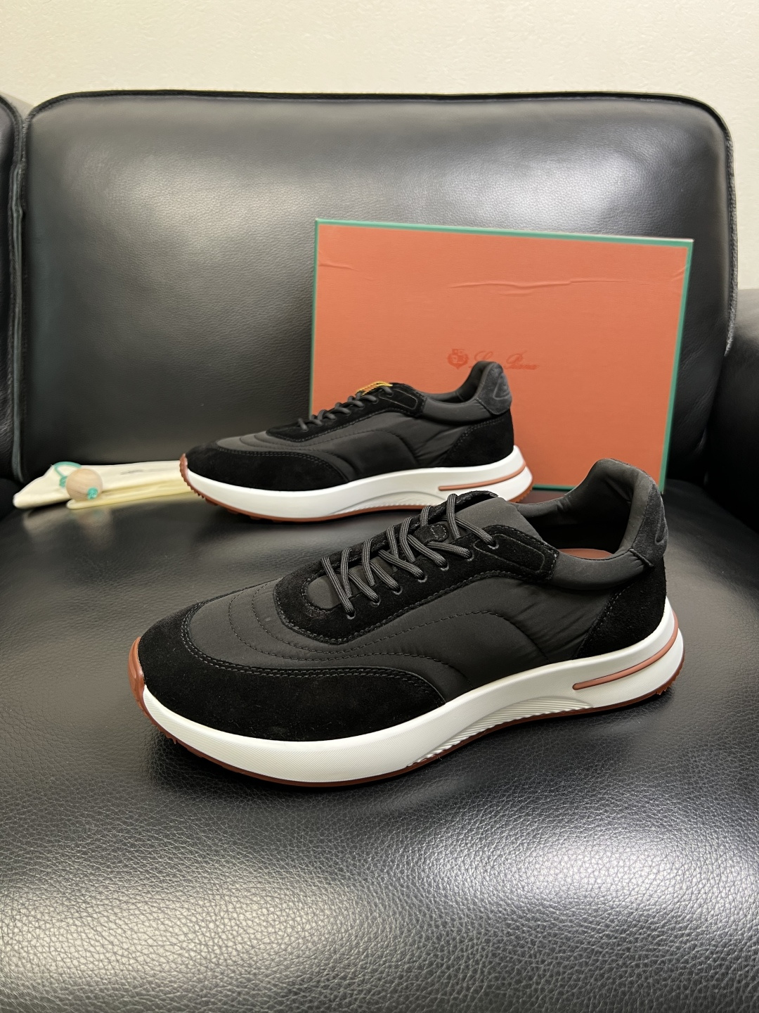 Loro Piana 高品质 顶级工艺品 诺悠翩雅 新品专柜同步原厂配置，鞋面意大利进口牛皮面料，高品质