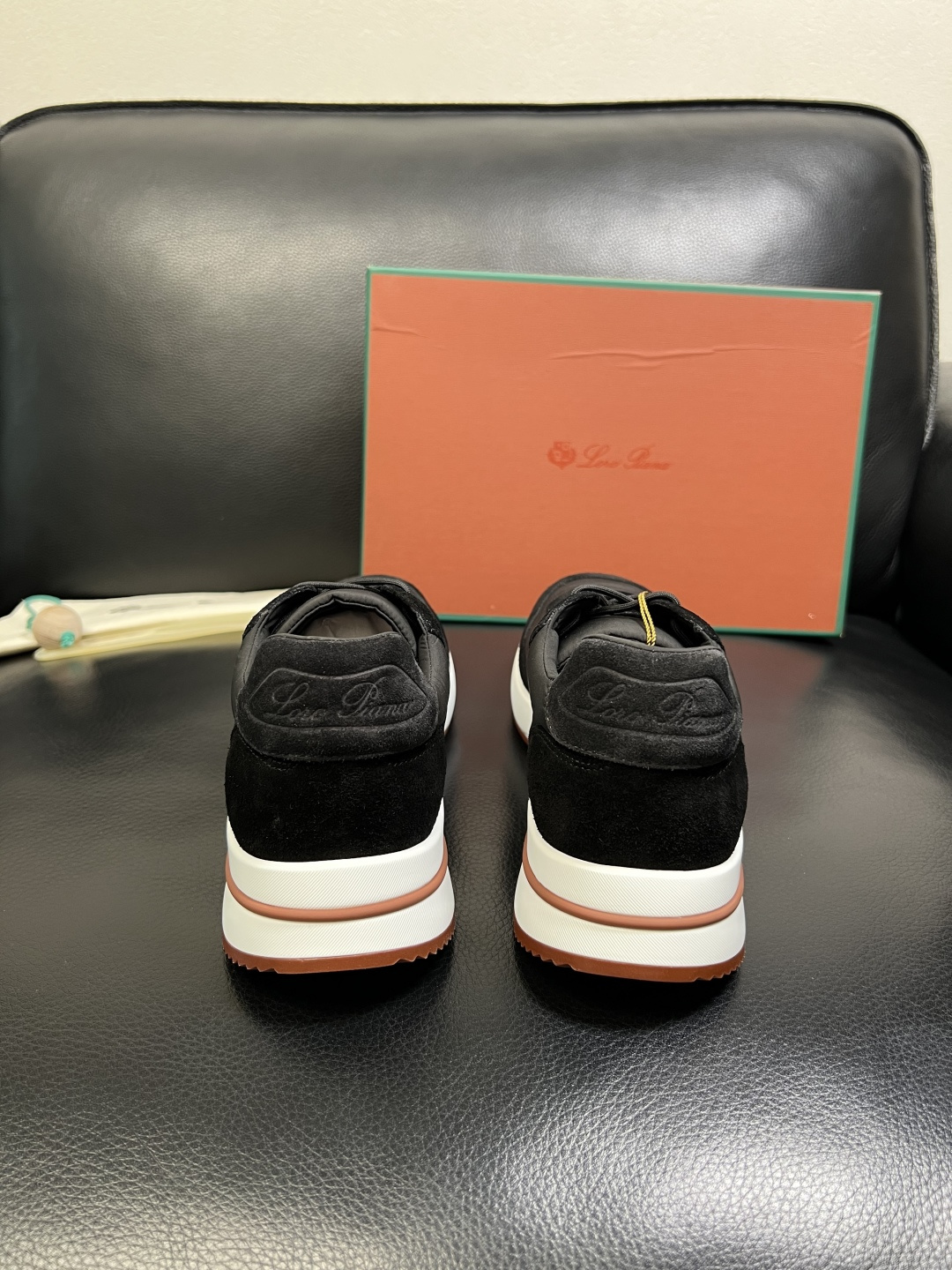 Loro Piana 高品质 顶级工艺品 诺悠翩雅 新品专柜同步原厂配置，鞋面意大利进口牛皮面料，高品质