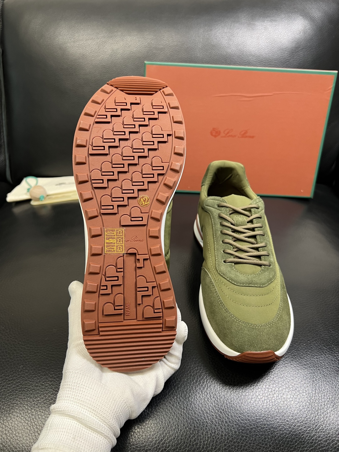 Loro Piana 高品质 顶级工艺品 诺悠翩雅 新品专柜同步原厂配置，鞋面意大利进口牛皮面料，高品质