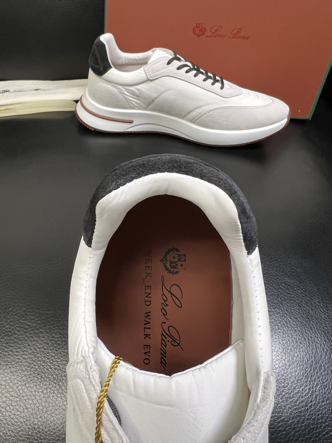 Loro Piana 高品质 顶级工艺品 诺悠翩雅 新品专柜同步原厂配置，鞋面意大利进口牛皮面料，高品质