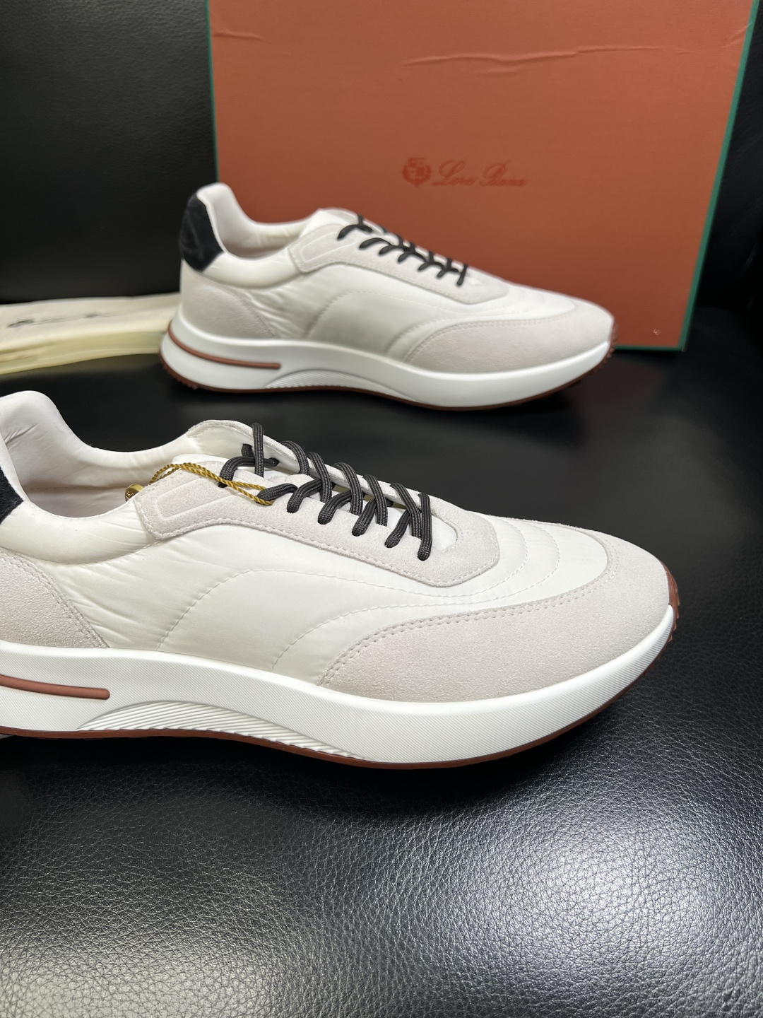 Loro Piana 高品质 顶级工艺品 诺悠翩雅 新品专柜同步原厂配置，鞋面意大利进口牛皮面料，高品质