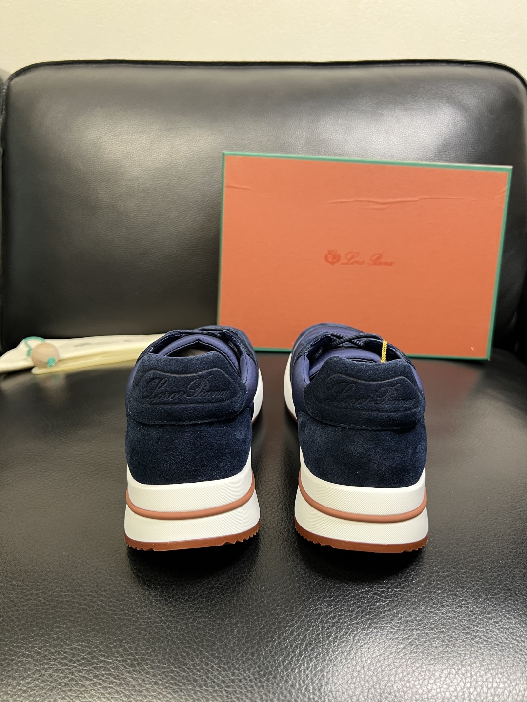 Loro Piana 高品质 顶级工艺品 诺悠翩雅 新品专柜同步原厂配置，鞋面意大利进口牛皮面料，高品质