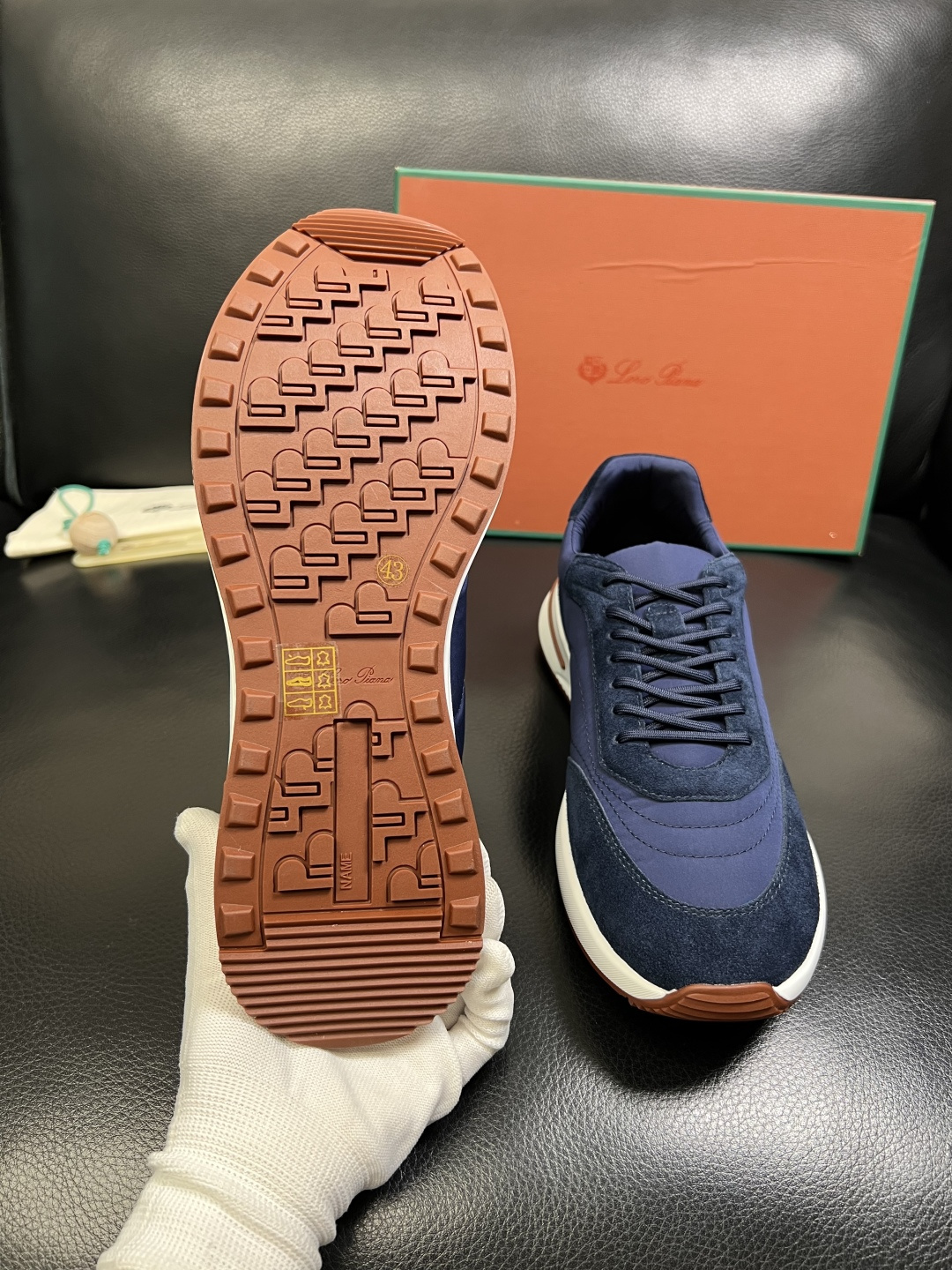 Loro Piana 高品质 顶级工艺品 诺悠翩雅 新品专柜同步原厂配置，鞋面意大利进口牛皮面料，高品质