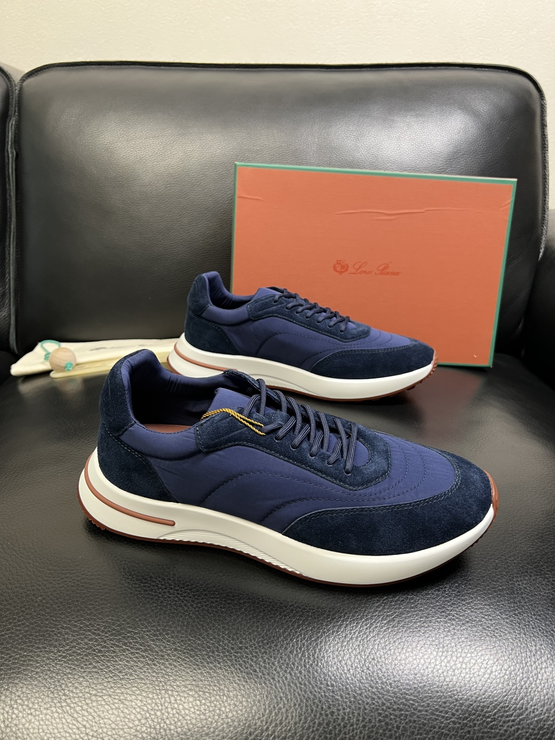 Loro Piana 高品质 顶级工艺品 诺悠翩雅 新品专柜同步原厂配置，鞋面意大利进口牛皮面料，高品质