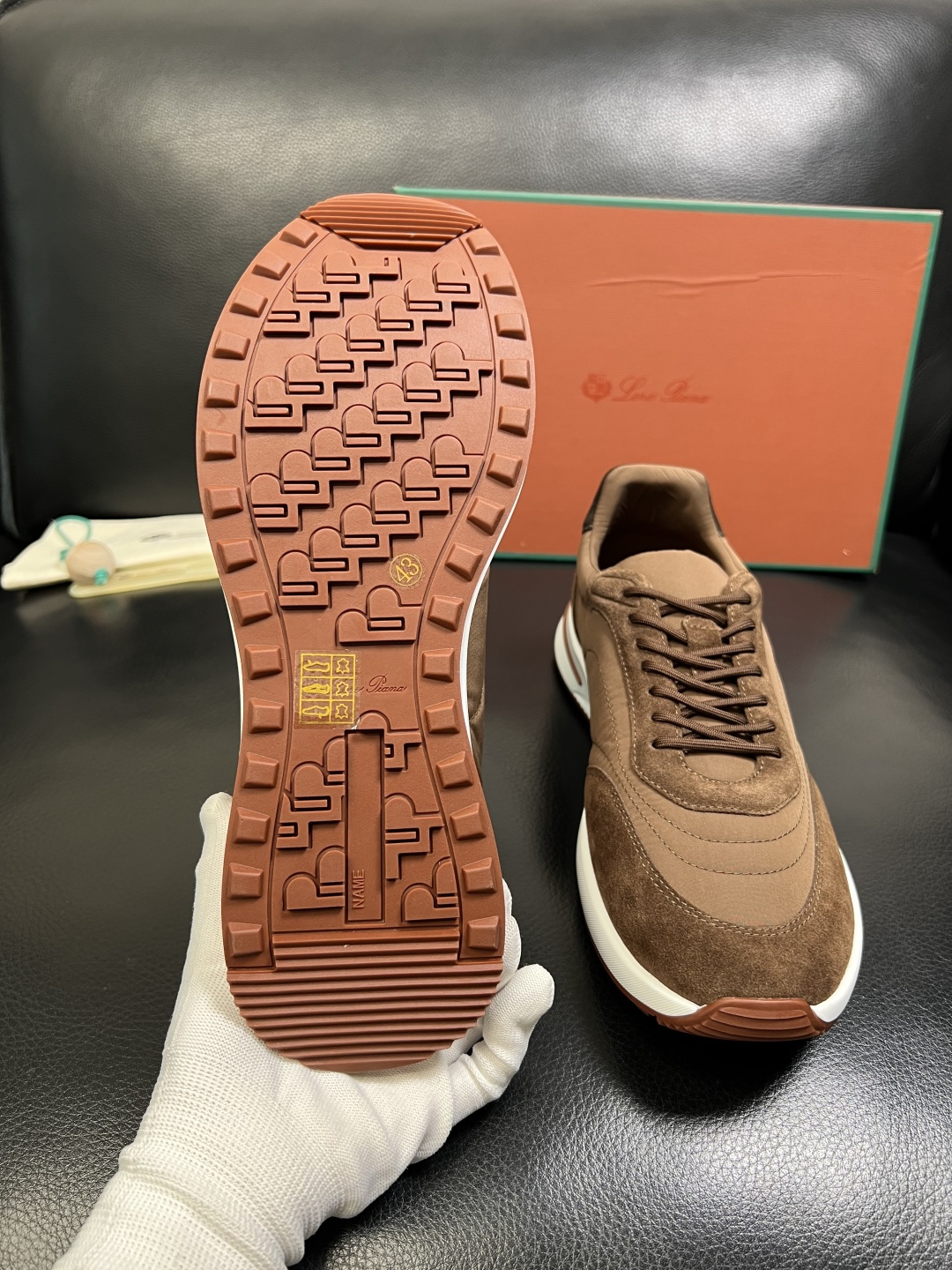 Loro Piana 高品质 顶级工艺品 诺悠翩雅 新品专柜同步原厂配置，鞋面意大利进口牛皮面料，高品质