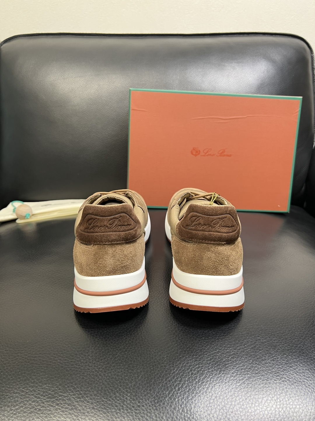 Loro Piana 高品质 顶级工艺品 诺悠翩雅 新品专柜同步原厂配置，鞋面意大利进口牛皮面料，高品质