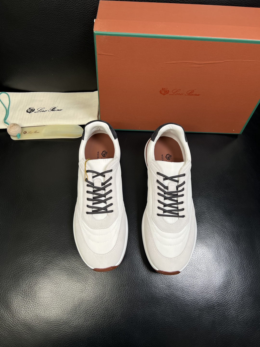 Loro Piana 高品质 顶级工艺品 诺悠翩雅 新品专柜同步原厂配置，鞋面意大利进口牛皮面料，高品质