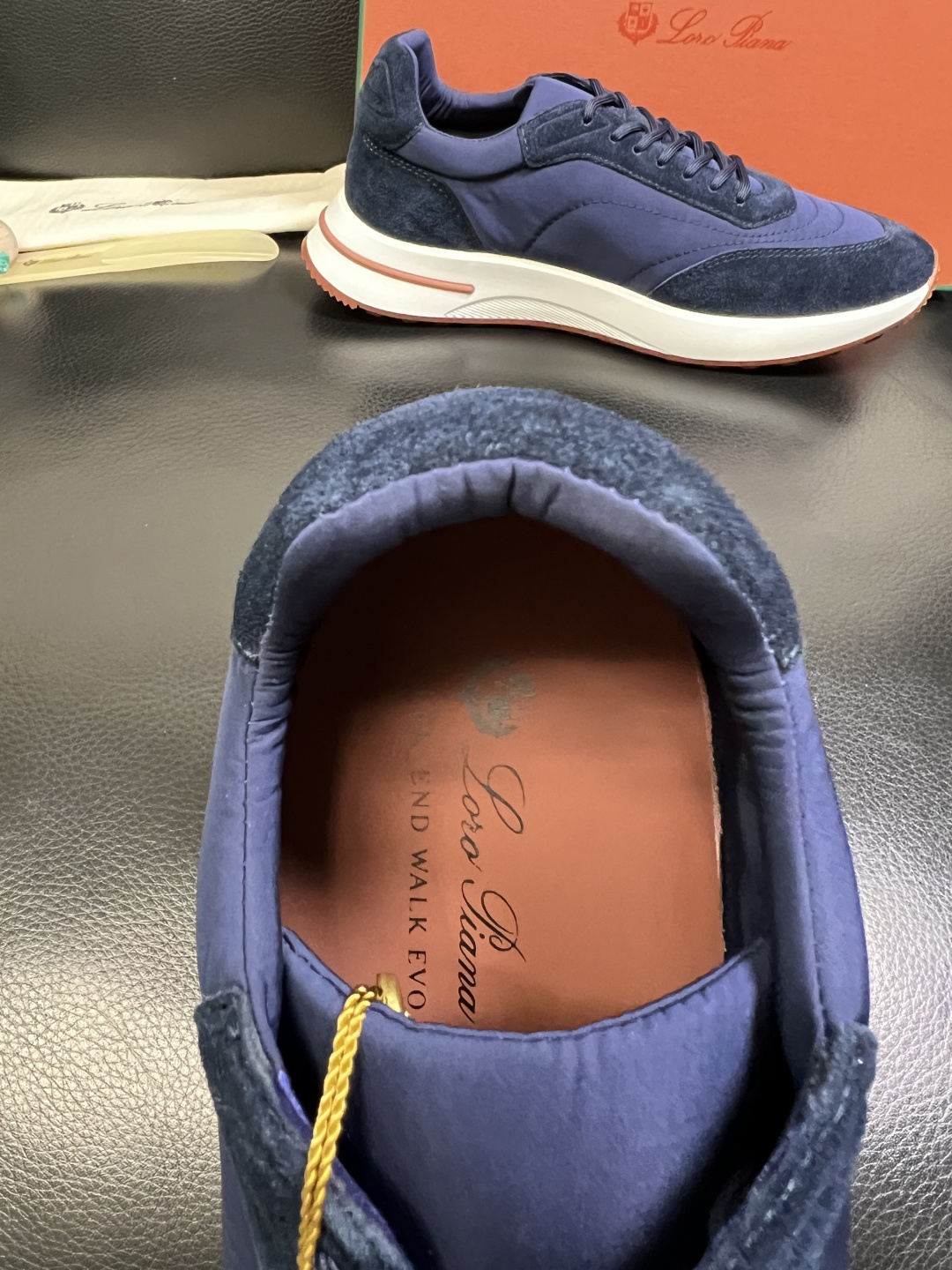 Loro Piana 高品质 顶级工艺品 诺悠翩雅 新品专柜同步原厂配置，鞋面意大利进口牛皮面料，高品质