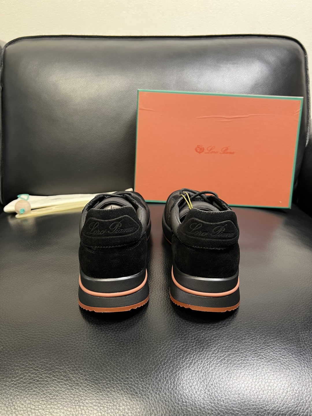 Loro Piana 高品质 顶级工艺品 诺悠翩雅 新品专柜同步原厂配置，鞋面意大利进口牛皮面料，高品质