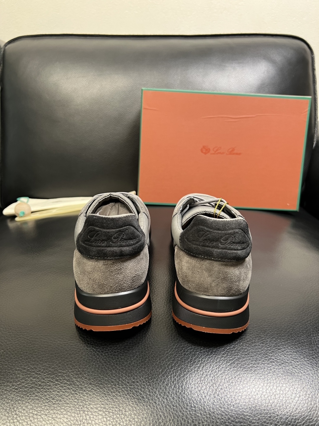 Loro Piana 高品质 顶级工艺品 诺悠翩雅 新品专柜同步原厂配置，鞋面意大利进口牛皮面料，高品质