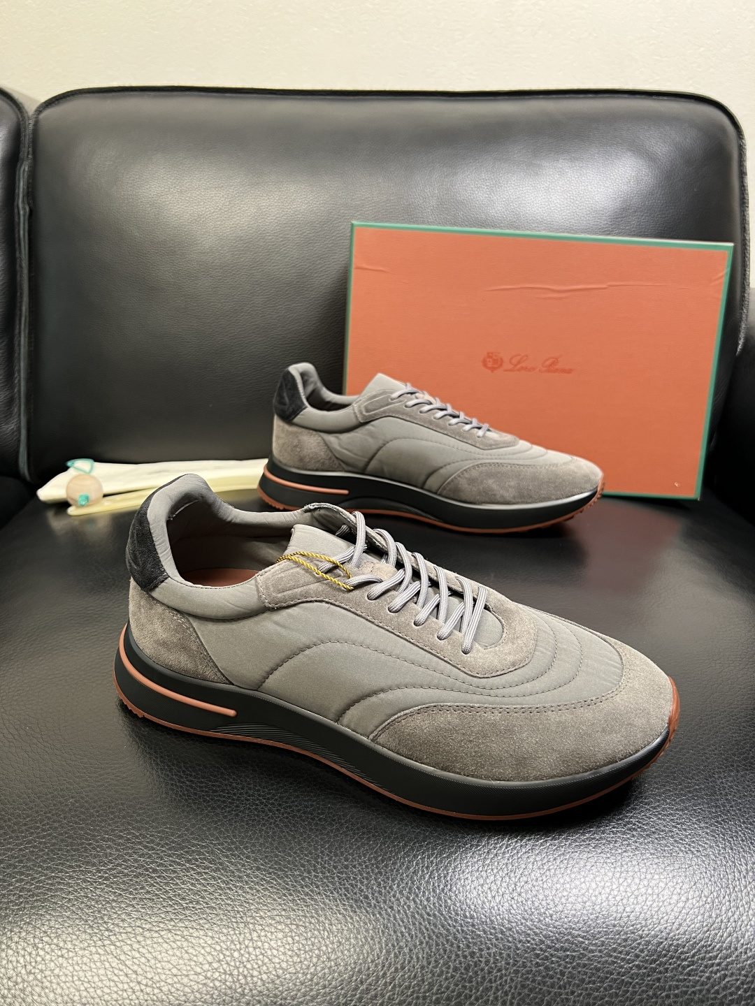 Loro Piana 高品质 顶级工艺品 诺悠翩雅 新品专柜同步原厂配置，鞋面意大利进口牛皮面料，高品质