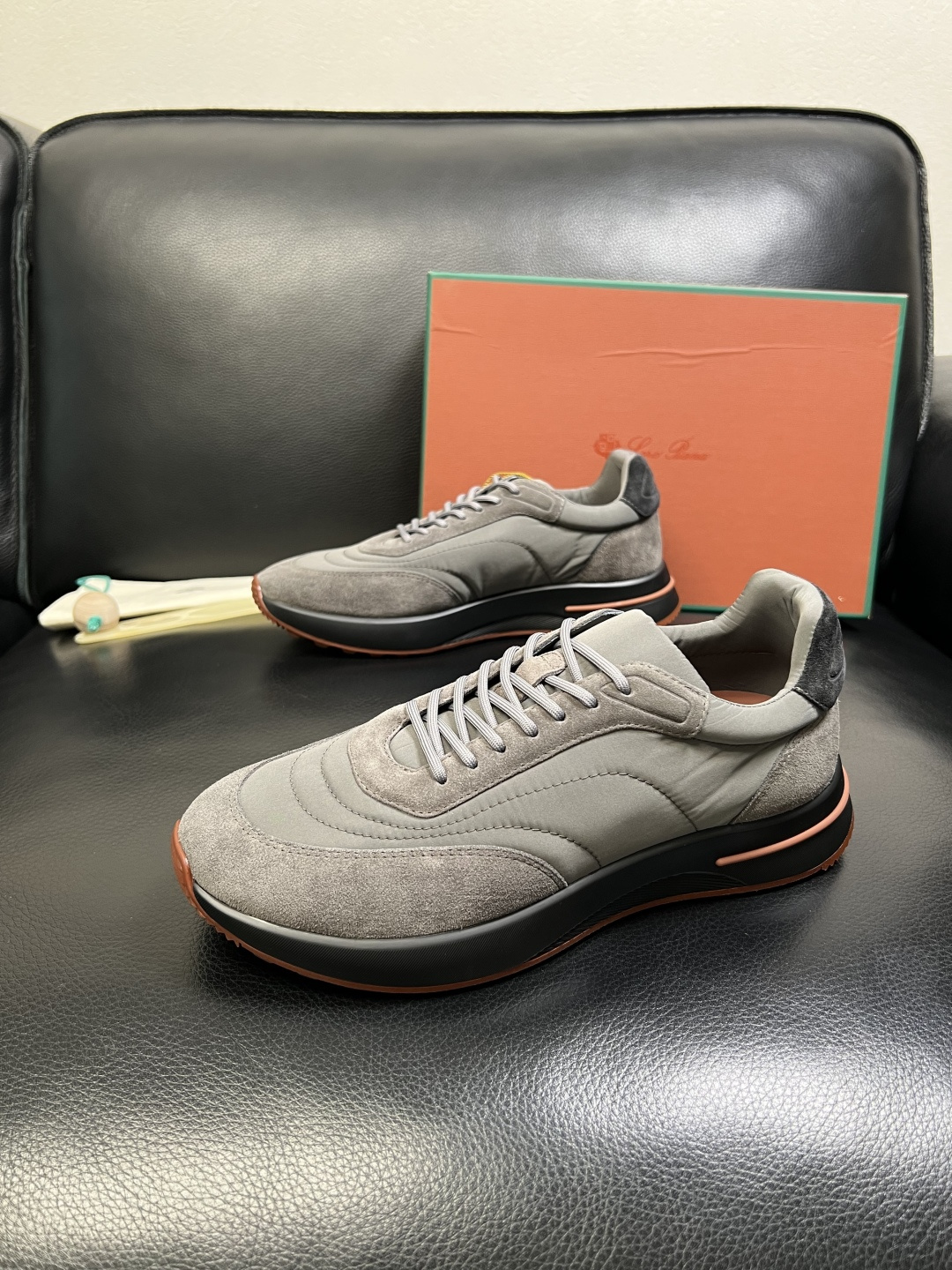 Loro Piana 高品质 顶级工艺品 诺悠翩雅 新品专柜同步原厂配置，鞋面意大利进口牛皮面料，高品质