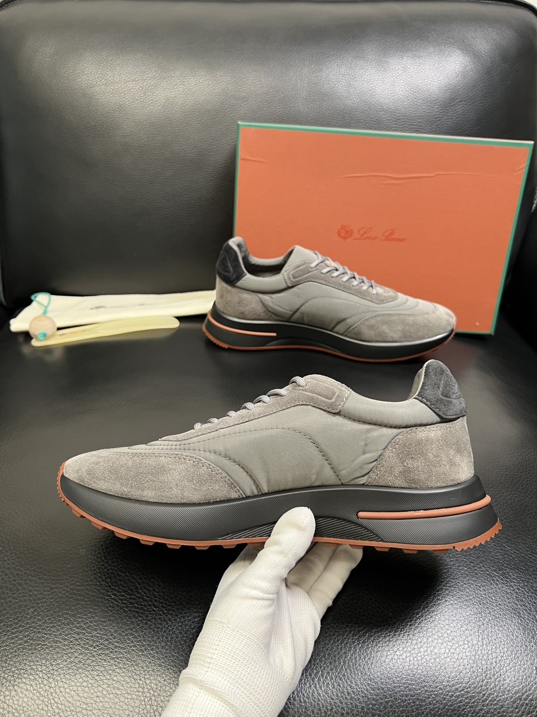 Loro Piana 高品质 顶级工艺品 诺悠翩雅 新品专柜同步原厂配置，鞋面意大利进口牛皮面料，高品质