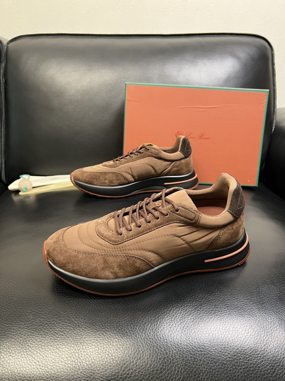 Loro Piana 高品质 顶级工艺品 诺悠翩雅 新品专柜同步原厂配置，鞋面意大利进口牛皮面料，高品质