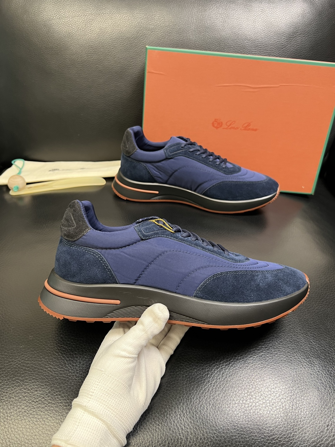 Loro Piana 高品质 顶级工艺品 诺悠翩雅 新品专柜同步原厂配置，鞋面意大利进口牛皮面料，高品质