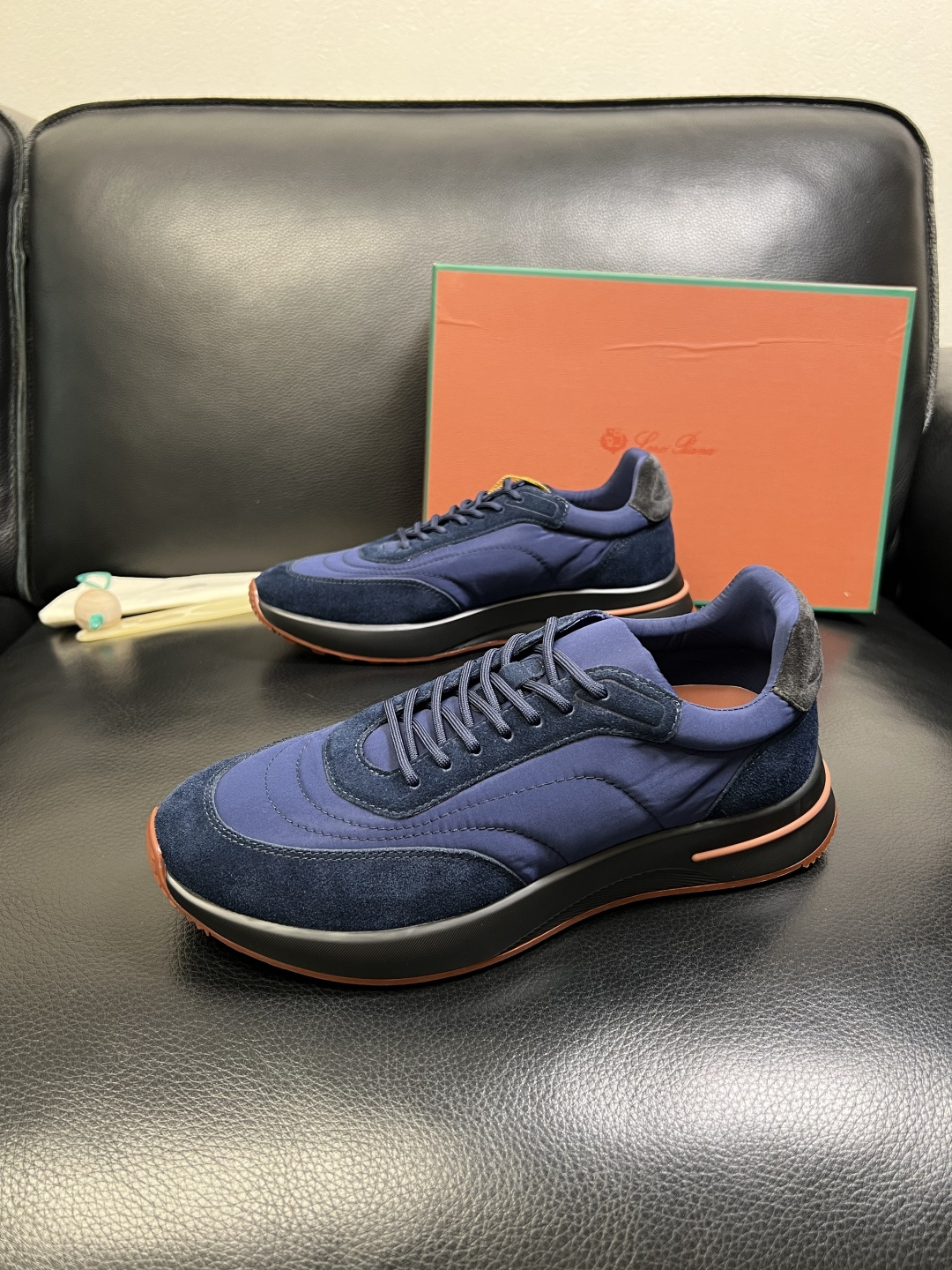 Loro Piana 高品质 顶级工艺品 诺悠翩雅 新品专柜同步原厂配置，鞋面意大利进口牛皮面料，高品质