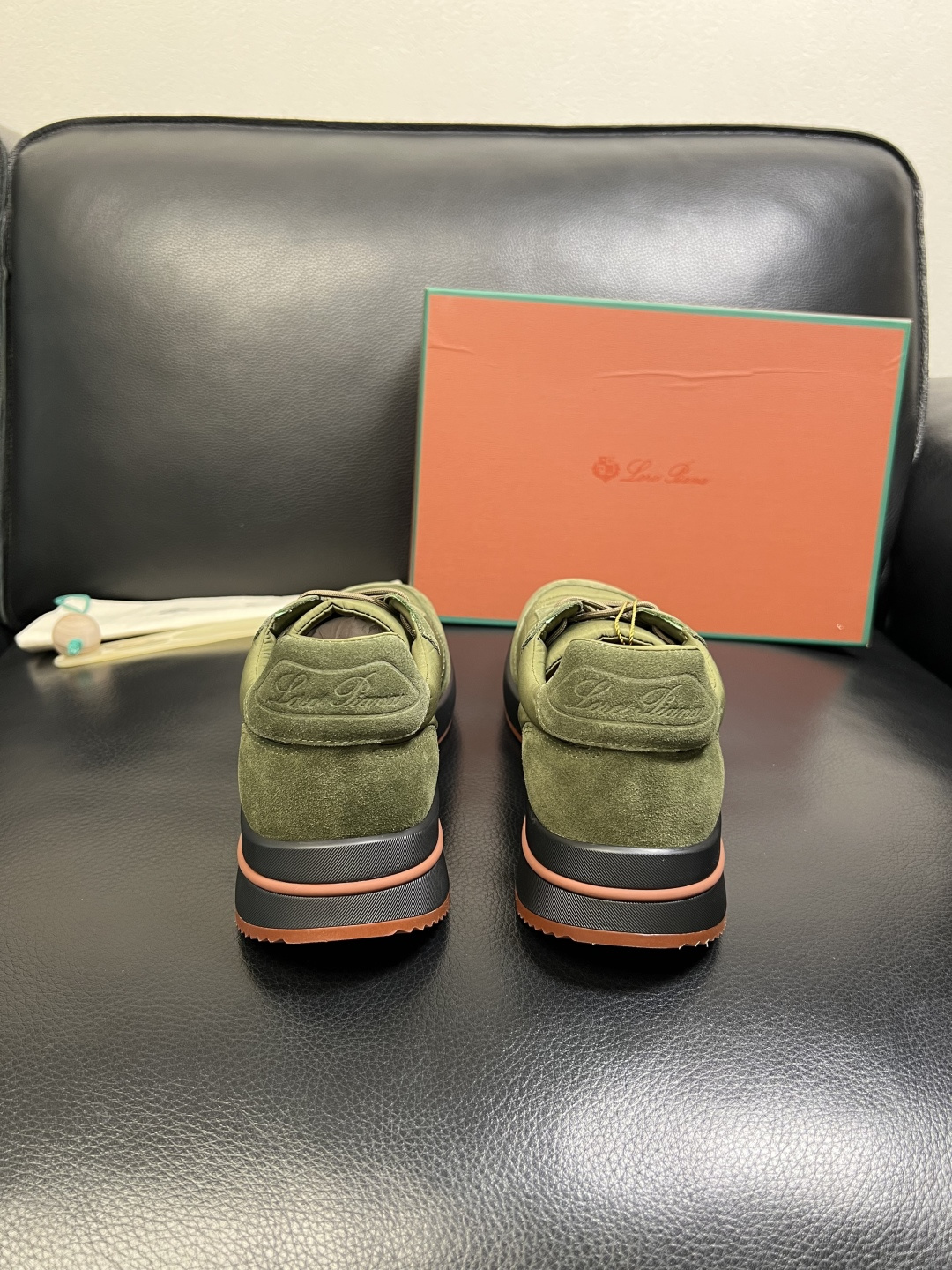 Loro Piana 高品质 顶级工艺品 诺悠翩雅 新品专柜同步原厂配置，鞋面意大利进口牛皮面料，高品质